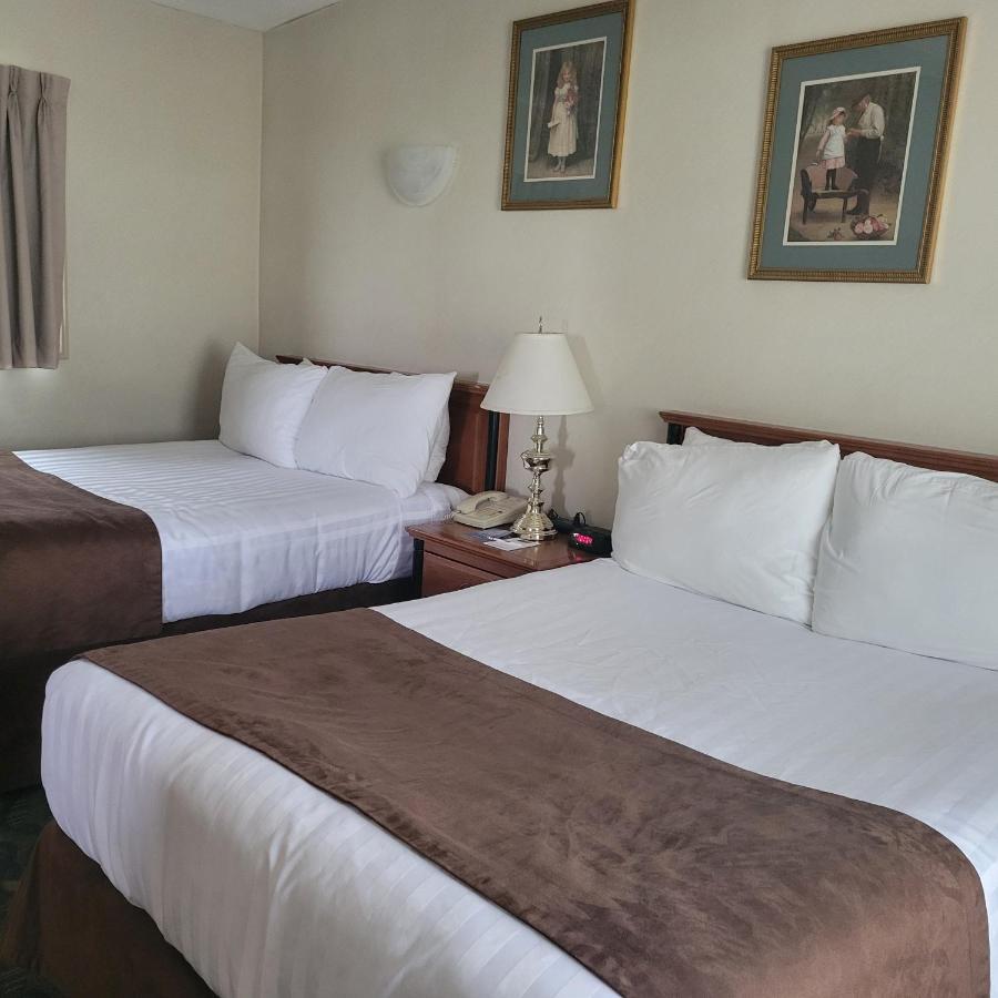 Travelodge By Wyndham Niagara Falls At The Falls Exteriér fotografie