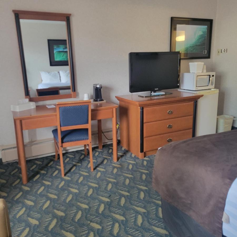 Travelodge By Wyndham Niagara Falls At The Falls Exteriér fotografie