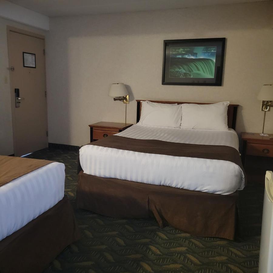 Travelodge By Wyndham Niagara Falls At The Falls Exteriér fotografie