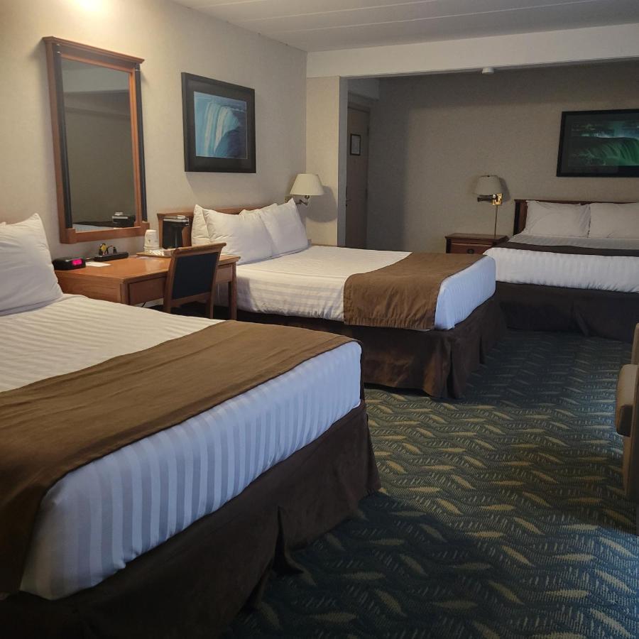 Travelodge By Wyndham Niagara Falls At The Falls Exteriér fotografie