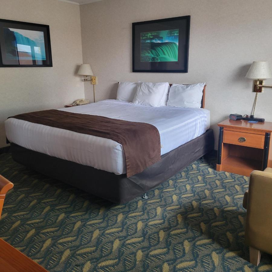 Travelodge By Wyndham Niagara Falls At The Falls Exteriér fotografie