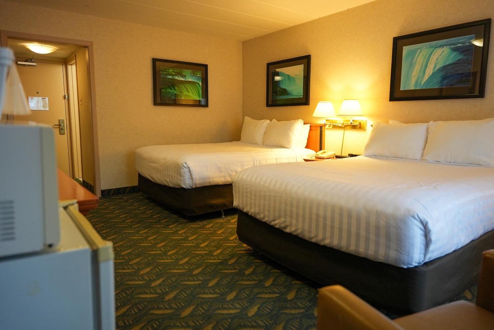 Travelodge By Wyndham Niagara Falls At The Falls Exteriér fotografie