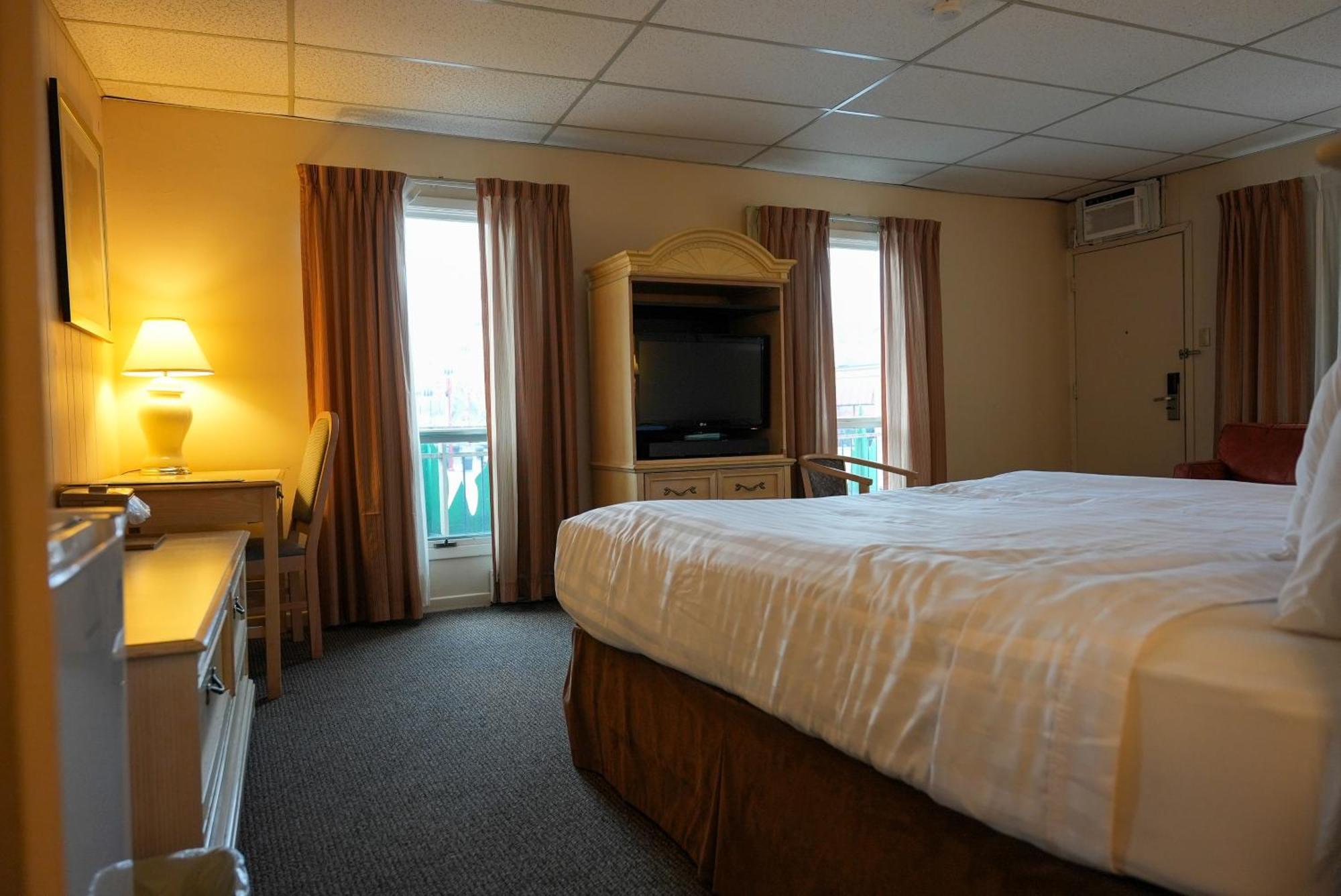 Travelodge By Wyndham Niagara Falls At The Falls Exteriér fotografie