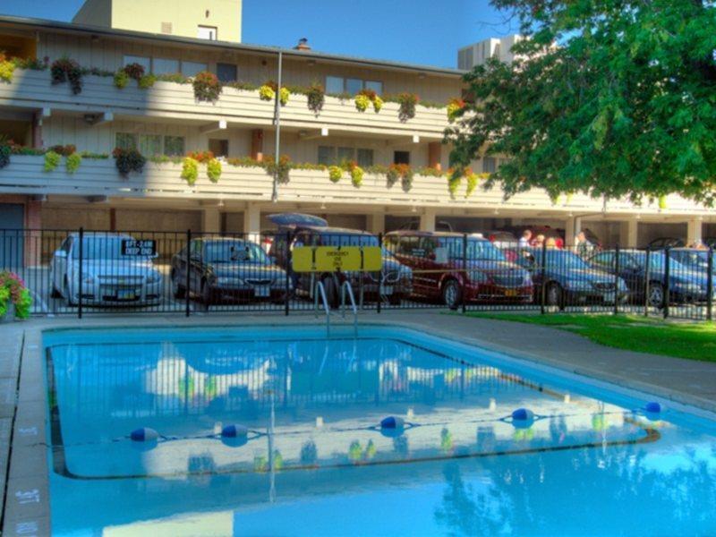 Travelodge By Wyndham Niagara Falls At The Falls Exteriér fotografie
