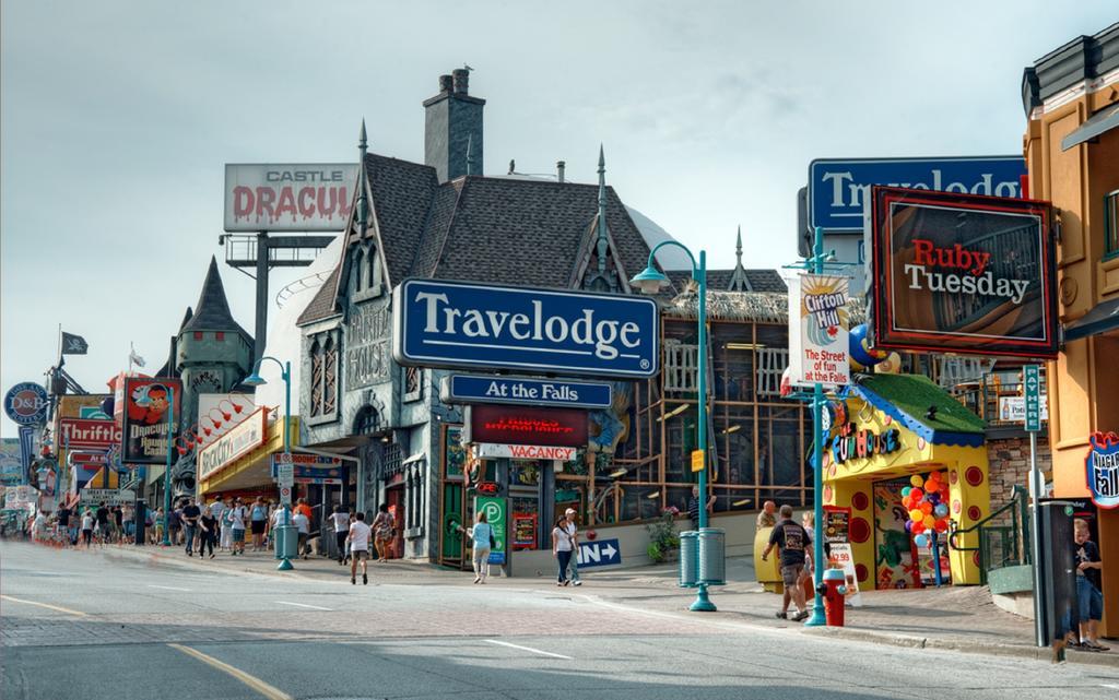 Travelodge By Wyndham Niagara Falls At The Falls Exteriér fotografie